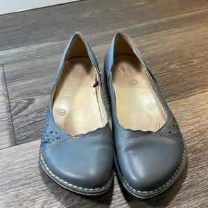 Sergio tomani leather flats woman’s size 37 (f5)